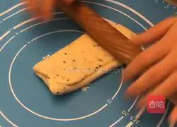 #afternoon tea#Black sesame bean paste toast recipe illustration 9