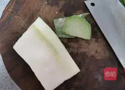 Winter Melon Fish Ball Soup Recipe Illustration 2