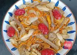  Illustration of how to make nourishing pigeon soup 2