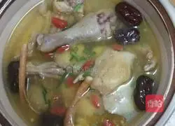 Illustration of how to make ginseng old hen soup 6