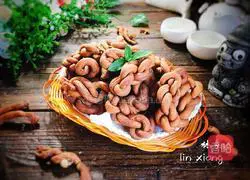 Illustration of how to make brown sugar twists 11