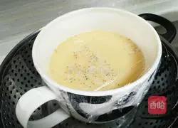 Illustration of how to make steamed shrimp eggs 4