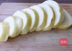 Illustration of how to make French fries with less oil as a snack 1