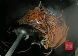 Illustration of how to make vegetarian fried noodles 6