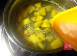 Mango Rock Sugar Drink Recipe Illustration 5