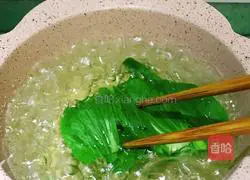 Illustration of how to make three-color hair cake 3