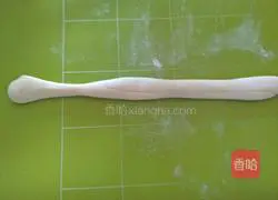 Illustration of how to make meat brown buns 11