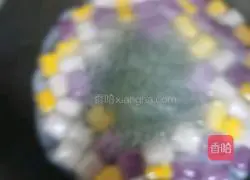 Illustration of how to make taro ball and oolong milk 3