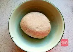 Illustration of making whole wheat dough cake 2