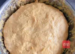 Illustration of how to make pumpkin rolls 8