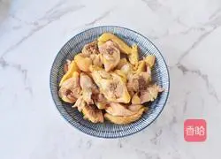 Undersea Coconut Chicken Soup Recipe Illustration 3