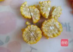 Water chestnut, corn and chicken leg soup recipe 6