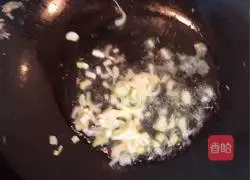 Illustration of how to make tomato and egg noodles 5