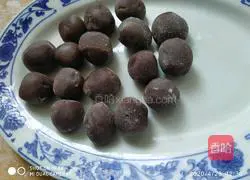 Illustration of how to make happy pumpkin cake 7