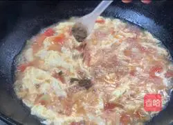 Tomato Egg Spiral Noodles - Illustration of how to make magical flour 14