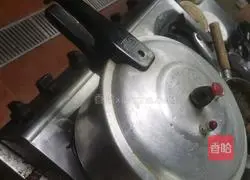 Illustration of how to make potato braised duck 6