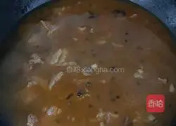 Illustration of how to make carrot stewed beef brisket 5