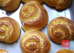 Coconut Honey Bread Recipe Illustration 2