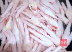 Illustration of how to make passion fruit and lemon soaked claws 3