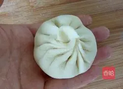 Illustration of how to make ice flower fried buns 6