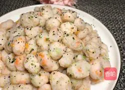 Illustration of how to make healthy vegetable shrimp balls 11