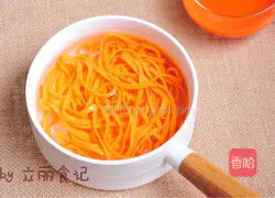 Illustration of how to make colorful noodles 14