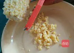 Illustration of how to make corn and egg custard 2