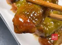 Illustration of how to make tiger skin and green pepper stuffed with meat 8