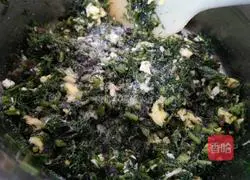 Illustration of how to make fennel pie 9