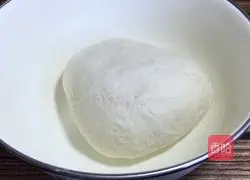 Illustration of how to make Mushroom, Cabbage and Meat Buns 3