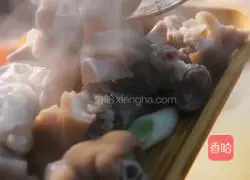 Private Spicy Pork Knuckle Recipe Illustration 2