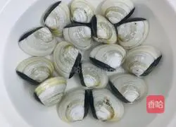 Illustration of how to make clam steamed eggs 1