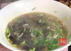 Illustration of how to make radish noodles in clear soup 8