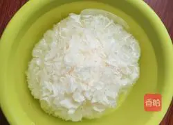 Lotus seed and white fungus soup recipe 1