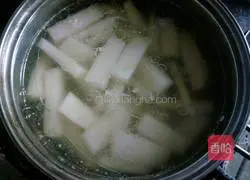 White radish pork ribs soup recipe 7