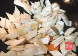 Illustration of making chicken drumsticks in oyster sauce 6