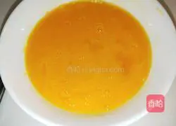 Xinwen Food Network's famous steamed buns transformed into egg and ham cakes illustration 10