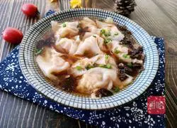 Illustration of how to make mushroom and fresh meat wontons 11