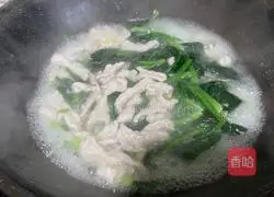 Illustration of how to make smooth meat and spinach soup 7