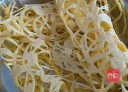 Bird's Nest Egg Roll (Original Flavor) Recipe Illustration 8