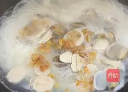 Illustration of how to make clam rice noodles 7