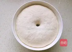 Pork Illustration of how to make lotus root buns 5