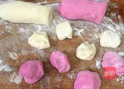 Illustration of how to make flowering steamed buns 5