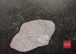 Illustration of how Zhu Bajie carries his wife on his back 13