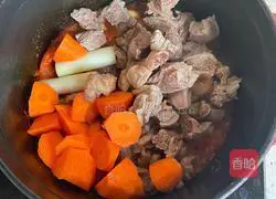 Illustration of how to make beef brisket stewed with tomatoes 6