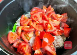 Tomato, corn and potato pork ribs soup recipe 7