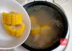 Lotus root corn pork ribs soup recipe 12