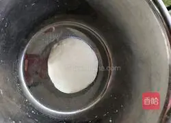 Illustration of how to make pork and leek dumplings 6