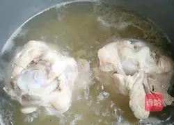 Winter Melon and Barley Bone Soup Recipe Illustration 5