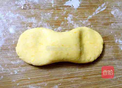 Illustration of how to make cartoon pumpkin steamed buns 15